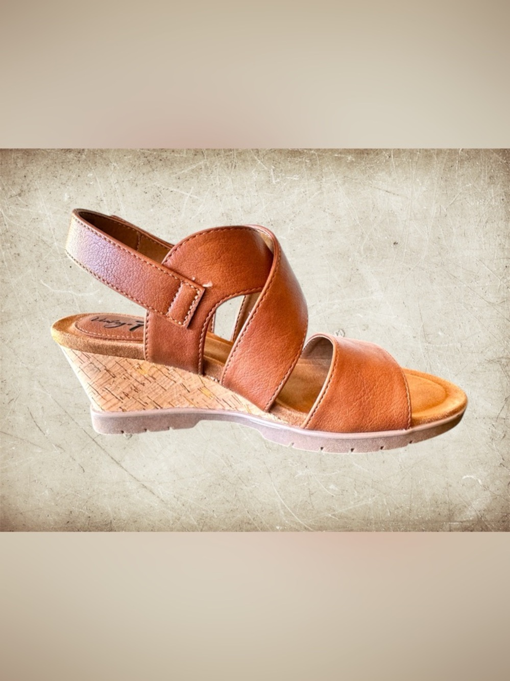 Vintage 7 Eight Women's Tan Wedge Sandals with Cross Straps size 6.5 NWOT